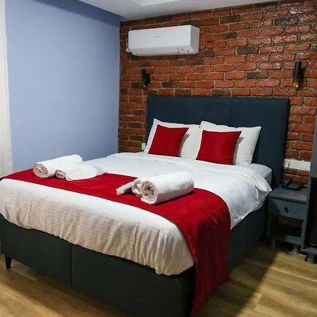 Mansion Yellow شقة فندقية