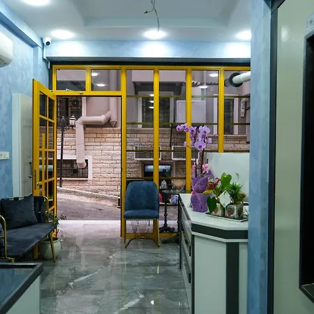 Mansion Yellow اسطنبول