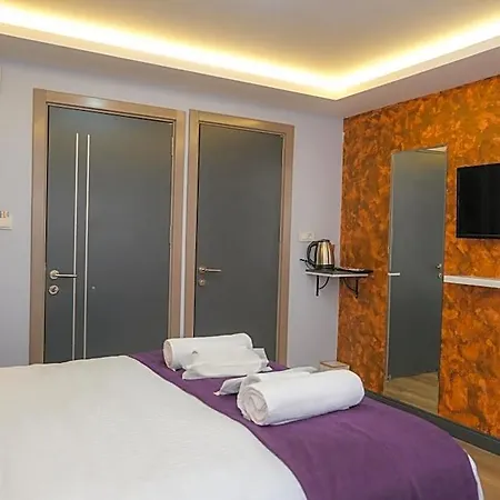 Mansion Yellow מלון דירות איסטמבול